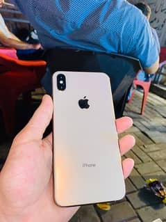 iPhone xs max 64 gb Dual sim pta approved 0