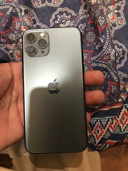 iPhone 11 Pro 3