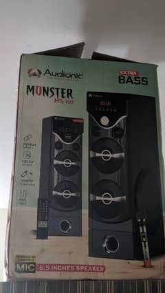 Audionic monster SM 100 with original mic