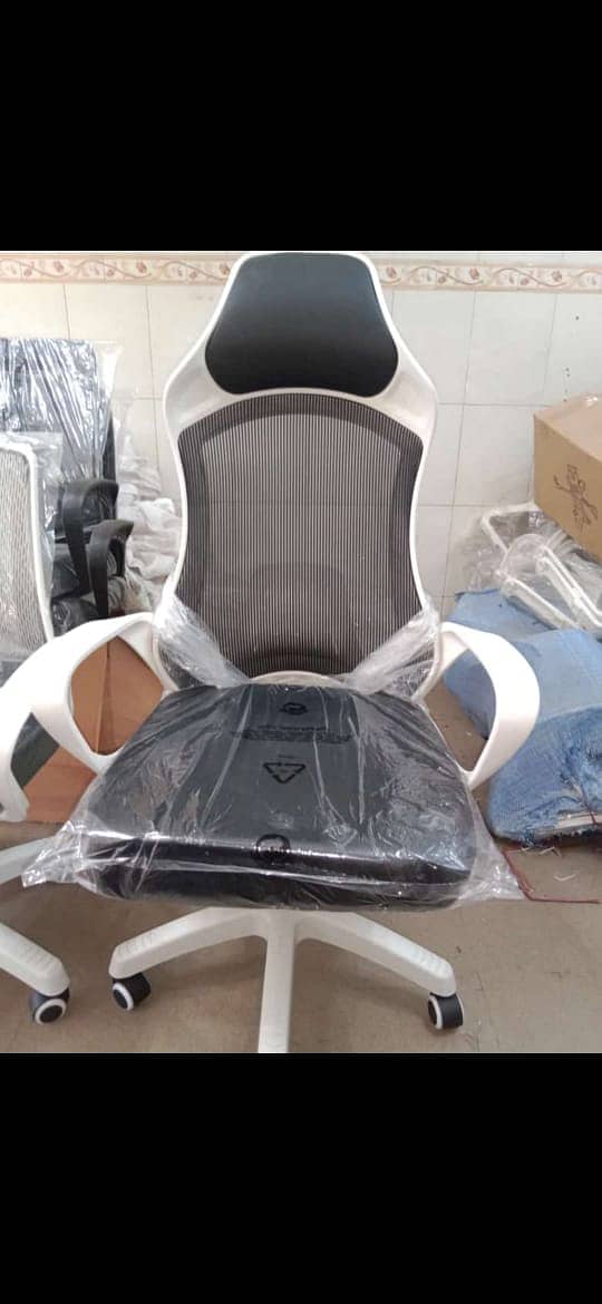 High back Chinese Office Chair/Sigma Chair/Headrest Revolving Chair 1