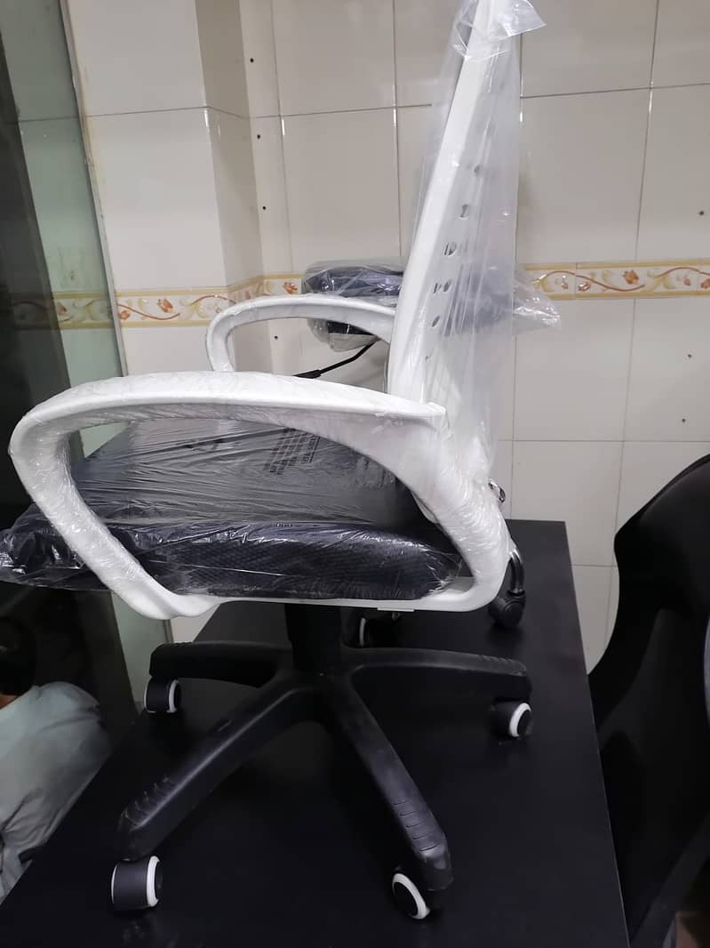 Office chair / Chair / Boss chair / Executive chair / Office furniture 2