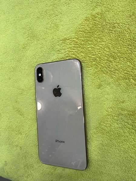 iPhone xs max PTA approved No 03020559256 whats app 3