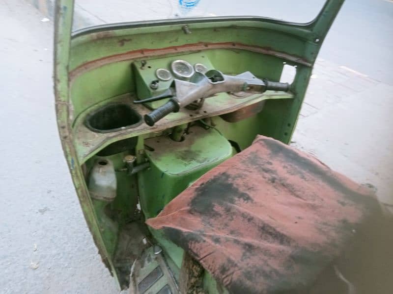 auto rikshaw 1