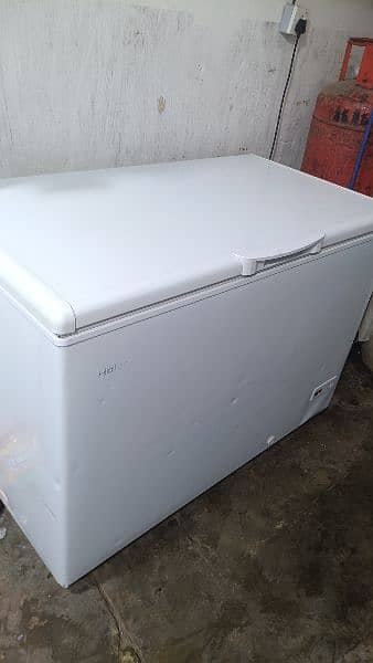 hair deep freezer Model HFD-405H3 1