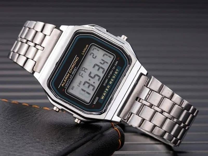 mens digital display watch 2