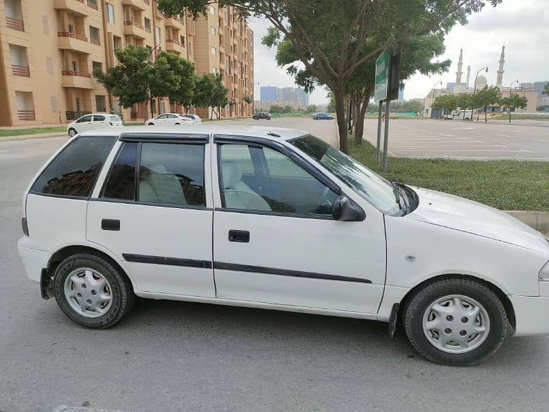 Suzuki Cultus VXR 2013 1