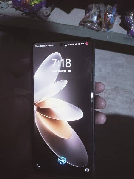 vivo v27e 8+8/256gb 0