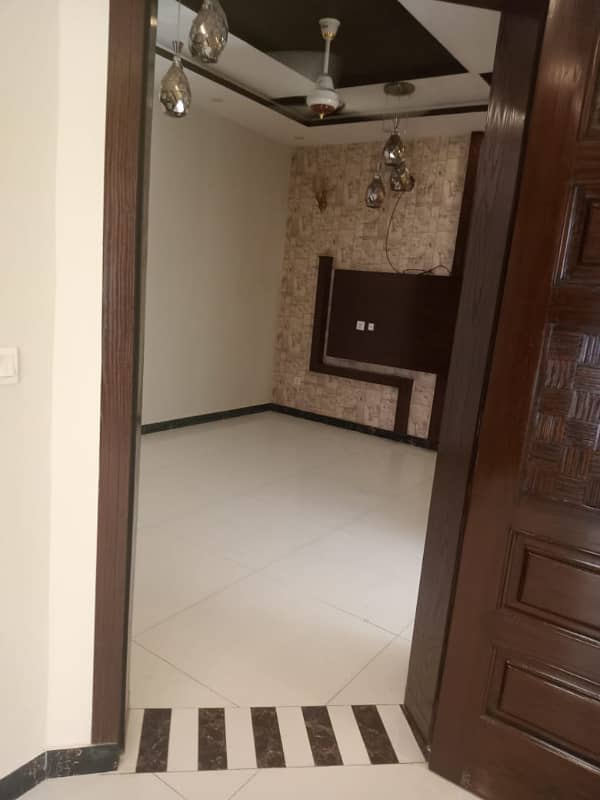 8 Marla 2 Bed Room Upper Portion Available For Rent In Umar Block Sevtor B Bahria Town Lahore 10