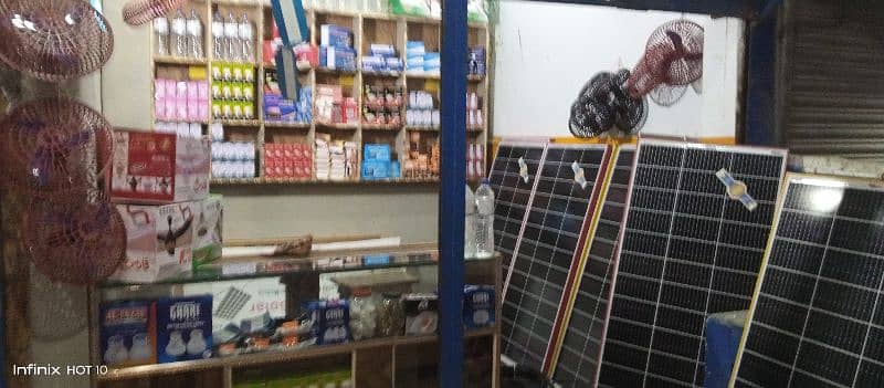 200watt solar available with 2yrs warranty 1