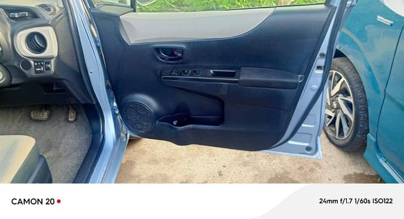 Toyota Vitz 2013 6