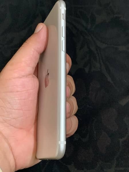 i phone se 2020 dual pta approved 128gb 10/10 water pack 5