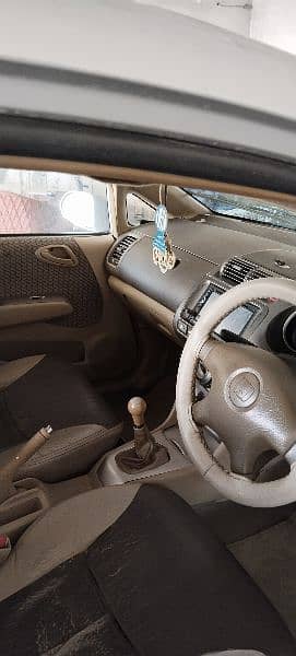 Honda City IDSI 2005 4