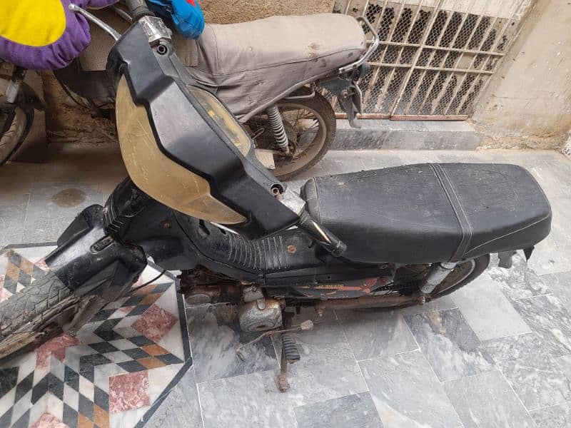 Scooty for sale 0