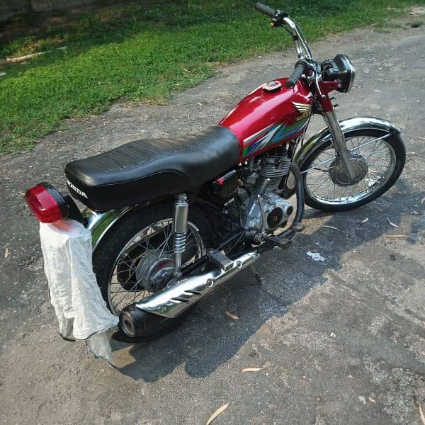 Honda 125 cc 11