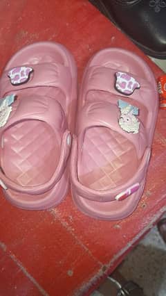 Polyester slippers