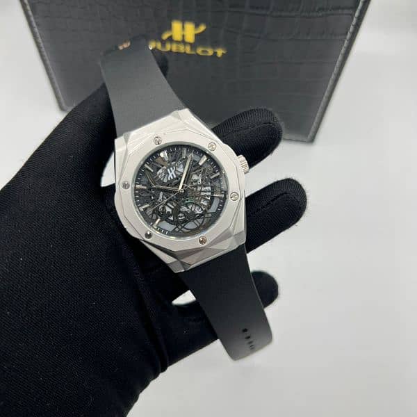 DIAMOND CUT HUBLOT WATCH 3