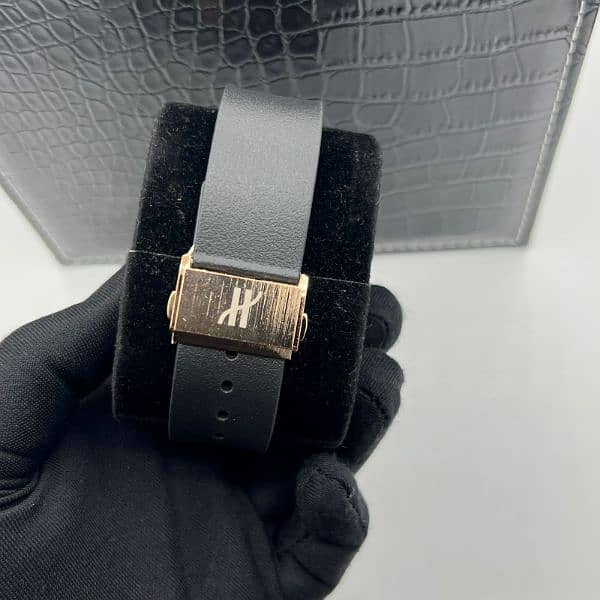 DIAMOND CUT HUBLOT WATCH 6