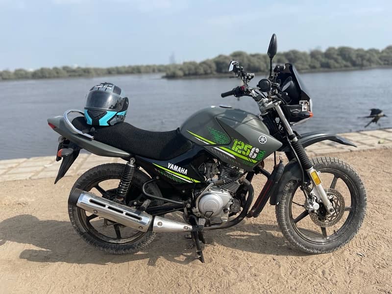 125g YBR Yamaha 4