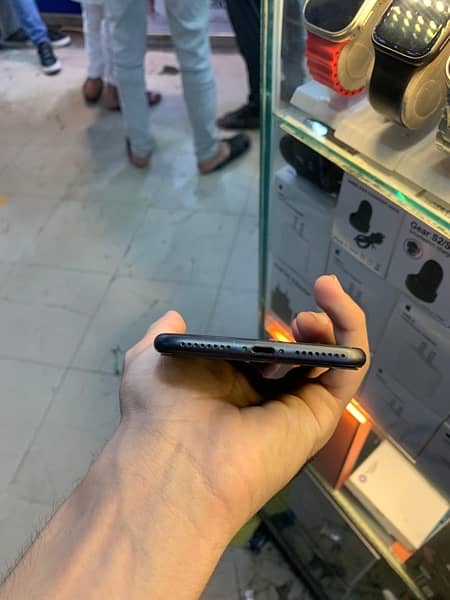 Iphone 8 Plus PTA APPROVED 64gb Pubg phone 2