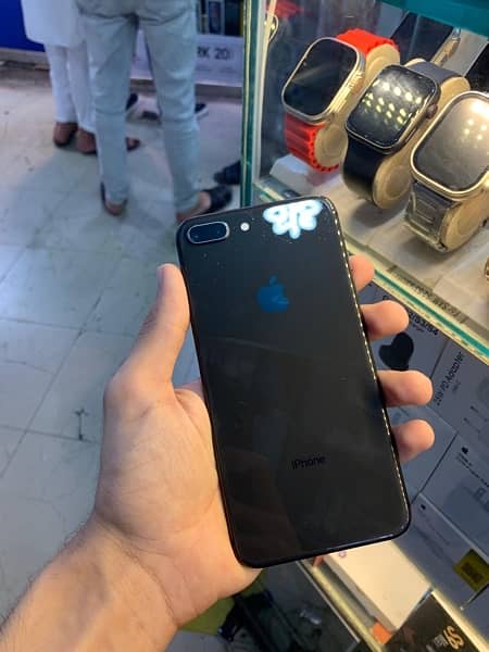 Iphone 8 Plus PTA APPROVED 64gb Pubg phone 5