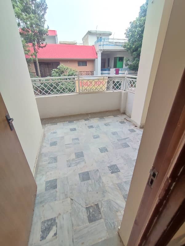 20*40 House Available For Sale In G-11/3 Real Pics 9