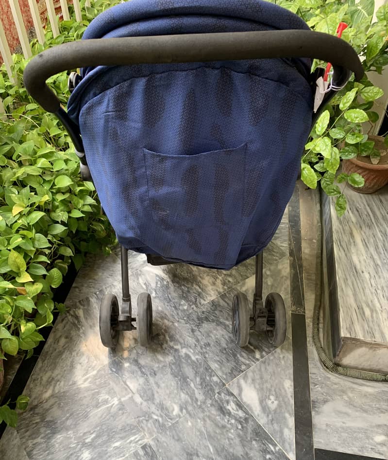 Stroller/ Pram 2