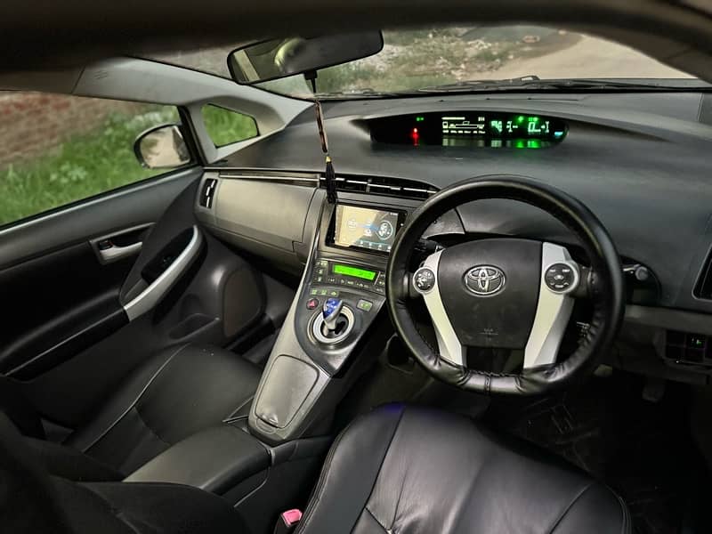 Toyota Prius 2010 12