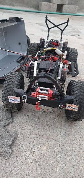 RC crawler Axial SCX-10 not Traxxas Arrma HPI monster Truck or Buggy 4