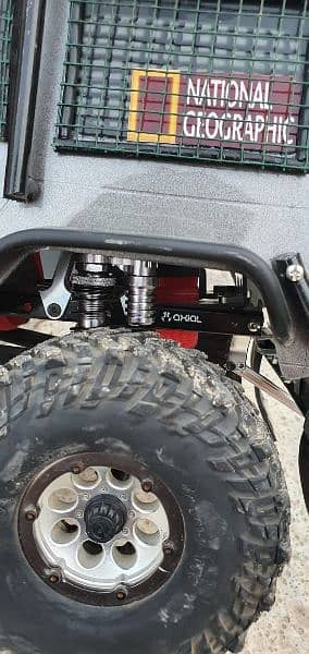 RC crawler Axial SCX-10 not Traxxas Arrma HPI monster Truck or Buggy 10