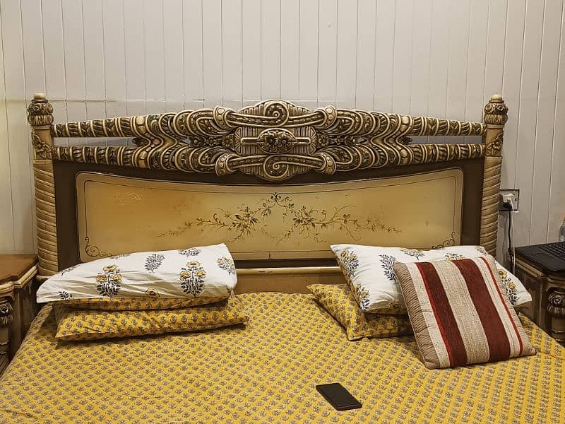 Bed Set | king Size Bed(Side with Dressing Table) | Bed Set For sale 2