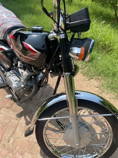 Honda 125 Brand New 2024 Model Document Complete For Sale 10