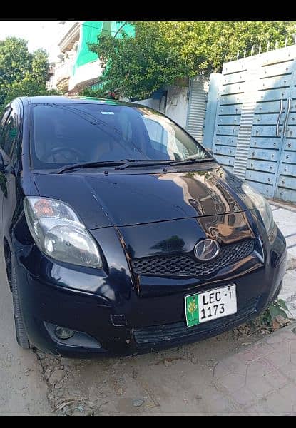 Toyota Vitz 2010 3