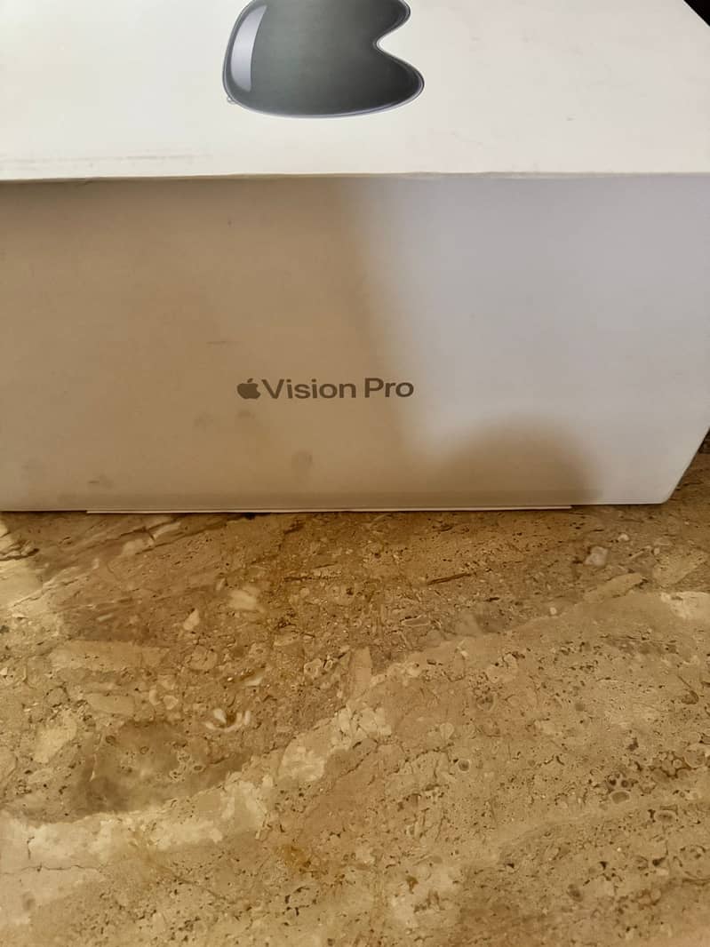 Apple Vision Pro 256GB 1