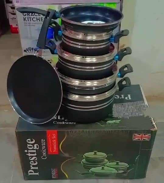 Nonstick cookware and silver steel sets available on wholesale price 6