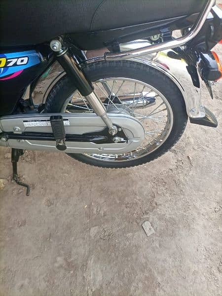 Honda 70 copy bani howi hai 6