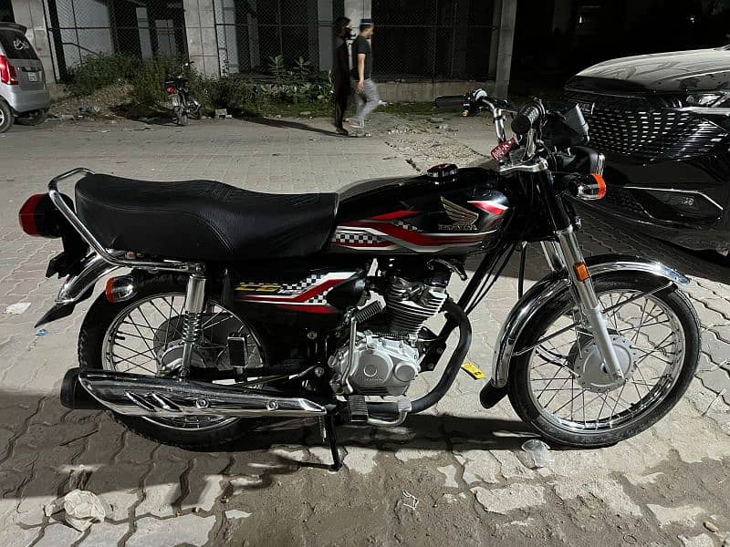 HONDA CG 125 10/10 Condition 2024 model 3