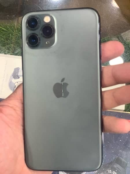 iPhone 11 Pro 0