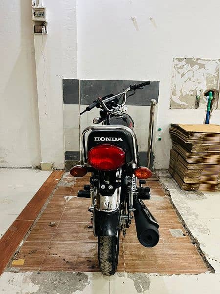 Honda CG 125 10/10 condition model 2024 1