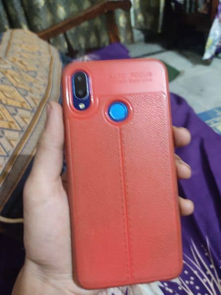 Huawei nova 3i 7