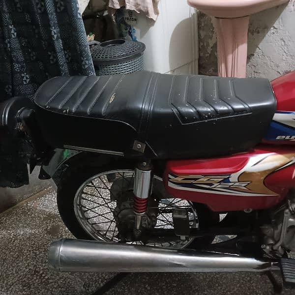 Honda 125 2020 B 4