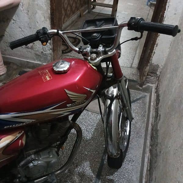 Honda 125 2020 B 5