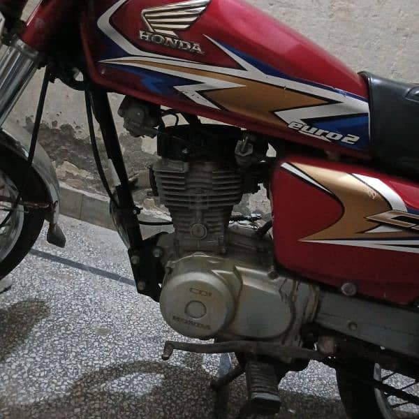 Honda 125 2020 B 7