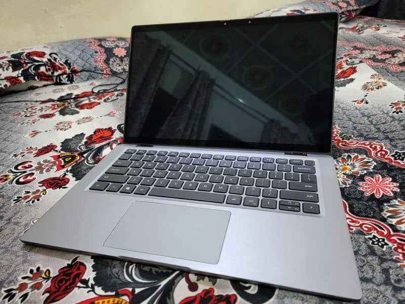 Dell Latitude 7420 2 in 1 1