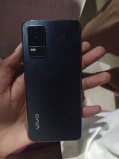 vivo v21e for sale available for all Pakistan