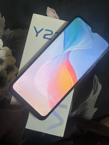 Vivo y21 4gb ram 64gb rom 4