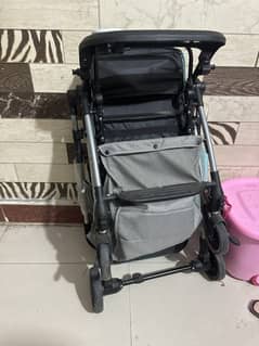 Baby pram/stroller