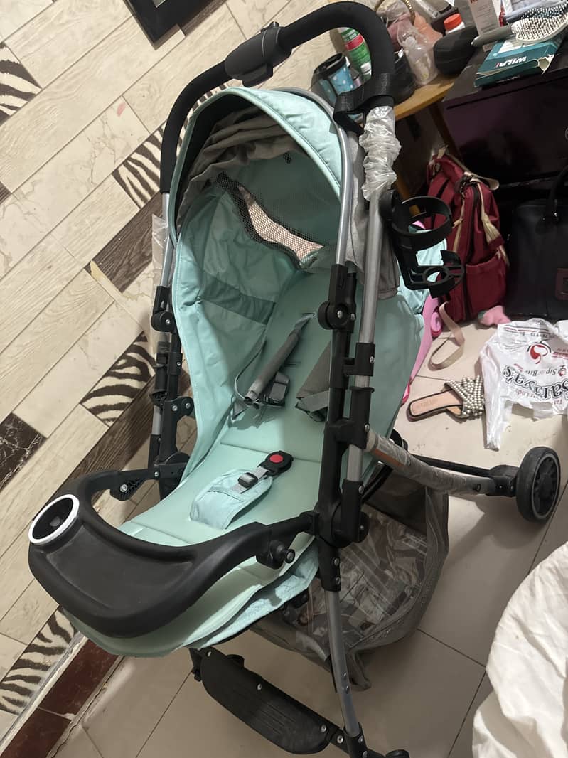 Baby pram/stroller 1