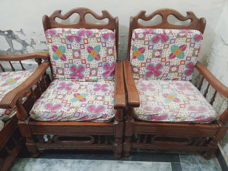 pure wood 5 seaters set 2