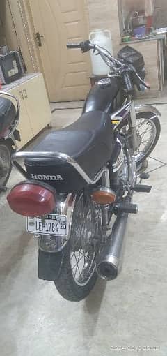 Honda CG 125 Black Edition