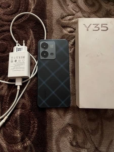 vivo y35 8+8/128 approved with box and charger 1